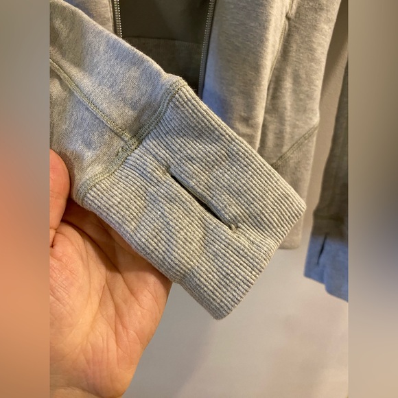 Lululemon zip up - Picture 3 of 8